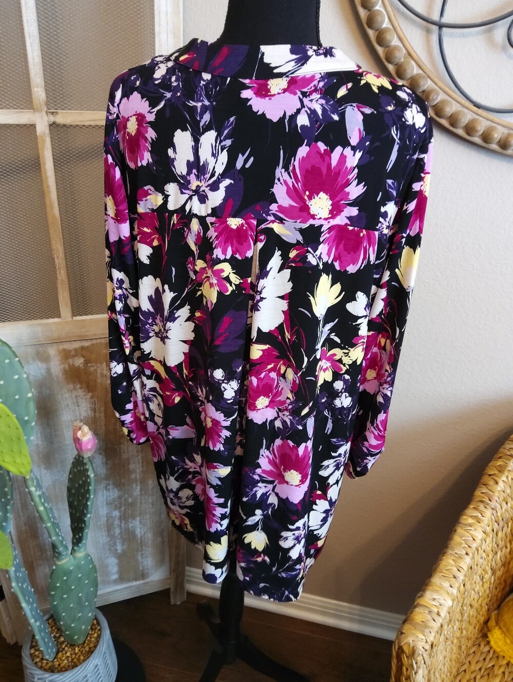 Dear Scarlett Black Floral V-Neck Tunic with Fuchsia, White & Yellow Blooms - Picture 6 of 10
